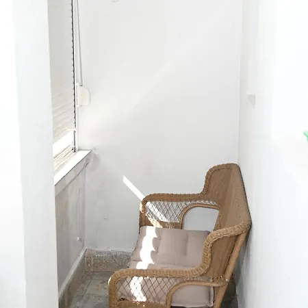 Stan Za Iznajmljivanje G I N Apartman