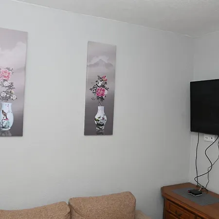 Stan Za Iznajmljivanje G I N Apartman Trebinje