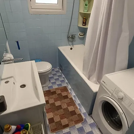 Stan Za Iznajmljivanje G I N Trebinje