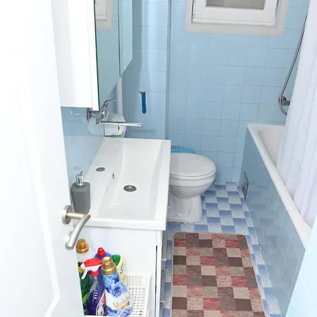 Stan Za Iznajmljivanje G I N Trebinje